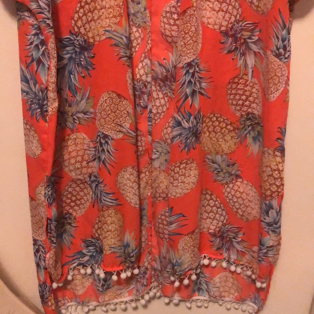 Side Slit Pom Pom Trimmed Kimono - Picture 3 of 7